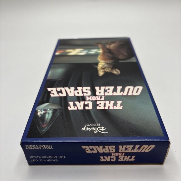 The Cat From Outer Space VHS Tape Walt Disney Vintage - Picture 3 of 7